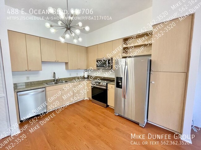 488 E Ocean Blvd in Long Beach, CA - Building Photo - Building Photo