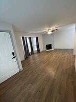 1757 S Brightside View Dr, Unit B in Baton Rouge, LA - Building Photo