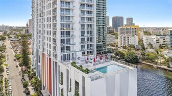 601 NE 27th St in Miami, FL - Building Photo