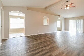 4758 Cumberland Station Ct in Jacksonville, FL - Building Photo - Building Photo