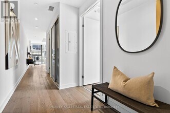 38 Stewart St in Toronto, ON - Building Photo - Building Photo