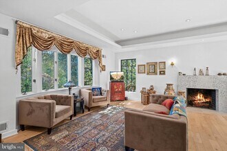 4214 50th St NW in Washington, DC - Building Photo - Building Photo