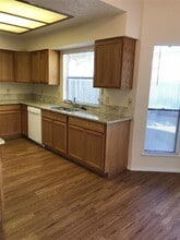 8300 Bradford Edward Cove in Austin, TX - Building Photo - Building Photo