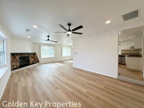 1059 Lau Hala Cyn Rd in Vista, CA - Building Photo - Building Photo