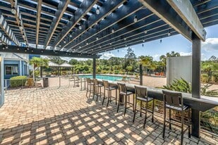 Audubon Village in Tampa, FL - Building Photo