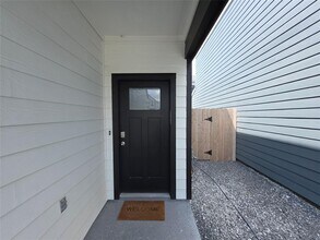 3013 La Latina Dr in Houston, TX - Building Photo - Building Photo