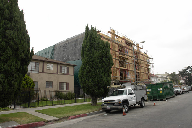 206 S Alexandria Ave in Los Angeles, CA - Building Photo - Building Photo