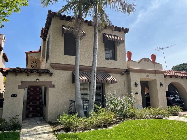 316 Park Ave in Long Beach, CA - Building Photo - Building Photo