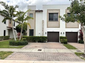 20700 NE 2nd Ct in North Miami Beach, FL - Building Photo