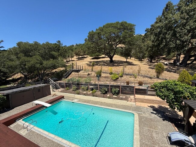 property at 840 Idylberry Rd