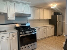 22 Story St, Unit 2 in Boston, MA - Building Photo