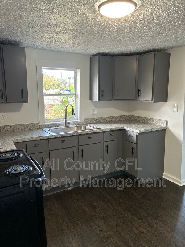 812 Marion St in Daytona Beach, FL - Building Photo - Building Photo