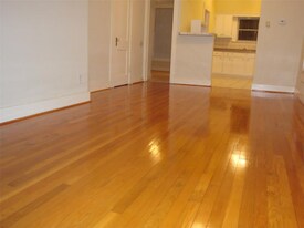 401 Shelley St in Houston, TX - Building Photo