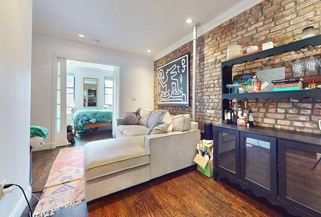 property at 335 E 9th St