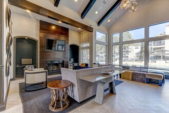 The Fuse at Park Row in Houston, TX - Foto de edificio - Interior Photo