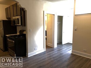 2934 W Palmer St, Unit 2 in Chicago, IL - Building Photo - Building Photo