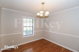 5299 Twin Woods Ave in Memphis, TN - Foto de edificio - Building Photo