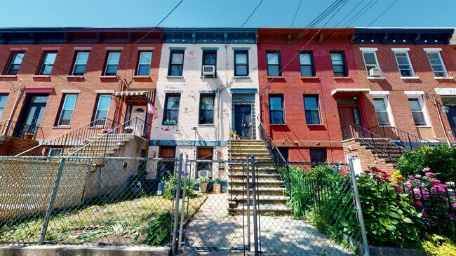 property at 19 Henry St