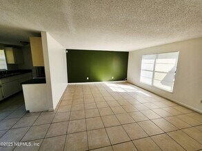 7127 Prellie St in Jacksonville, FL - Building Photo - Building Photo