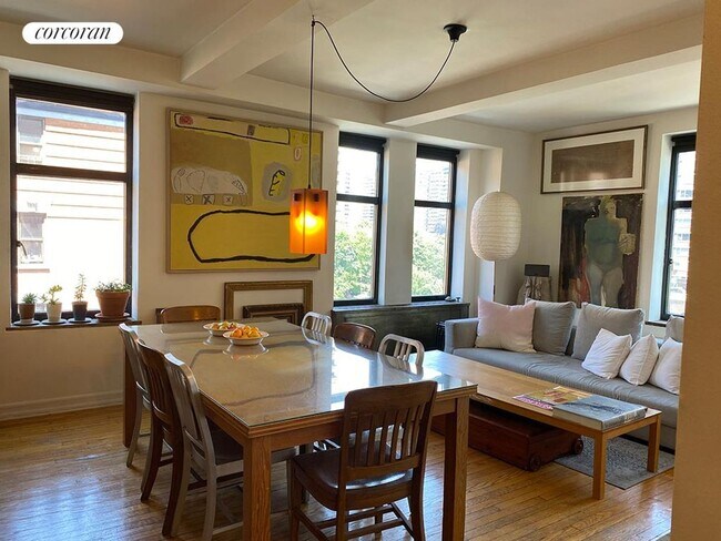 property at 410 W 24th St