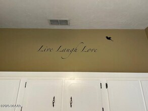 1111 Squirrel Nest Ln in Port Orange, FL - Building Photo - Building Photo
