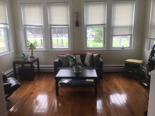 547 Broadway, Unit 2, Unit 2