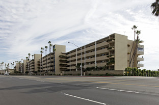 Balboa Bay Club & Resort Apartments