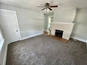 1310 28th St N in St. Petersburg, FL - Foto de edificio - Building Photo