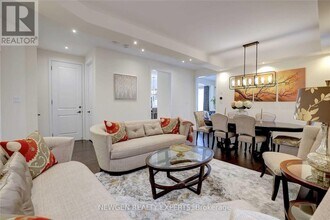 34 Firefly Rd in Brampton, ON - Building Photo - Building Photo
