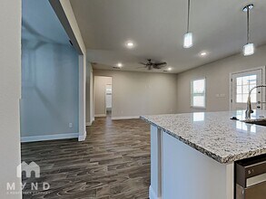 5503 Firewood Trail in Granbury, TX - Building Photo - Building Photo