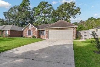 5703 Alpine Heights Dr in Porter, TX - Building Photo - Building Photo