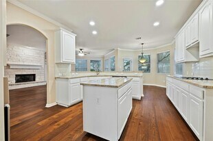 11708 Sterling Panorama Terrace in Austin, TX - Building Photo