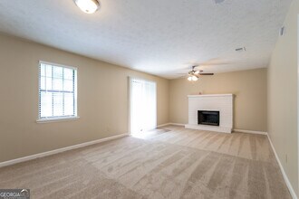 9570 Briar Creek Ln in Jonesboro, GA - Building Photo - Building Photo