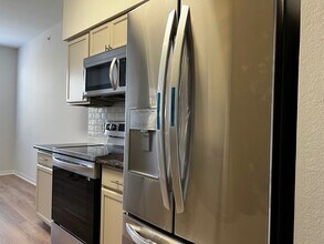 7925 Preserve Cir in Naples, FL - Building Photo - Building Photo