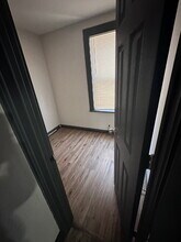 1380 E 52nd St in Cleveland, OH - Foto de edificio - Building Photo