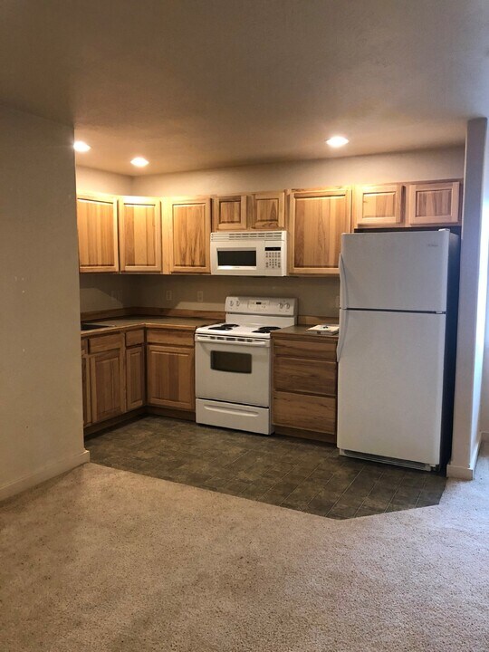 65 Central 1L in Bozeman, MT - Building Photo