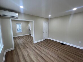 41 Russell Pl in Summit, NJ - Building Photo - Building Photo