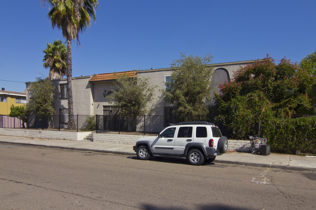 Villa Verde in El Cajon, CA - Building Photo