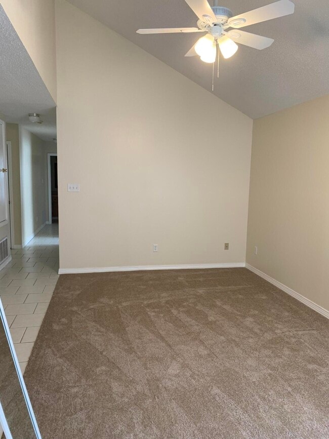 479 Sara Ave in Mary Esther, FL - Building Photo - Building Photo