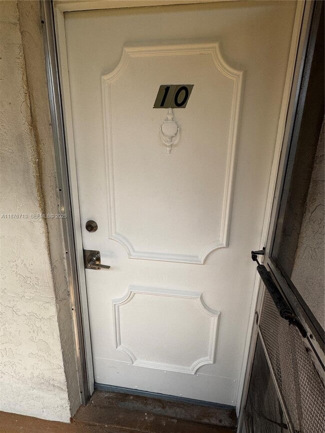 property at 2515 Polk St