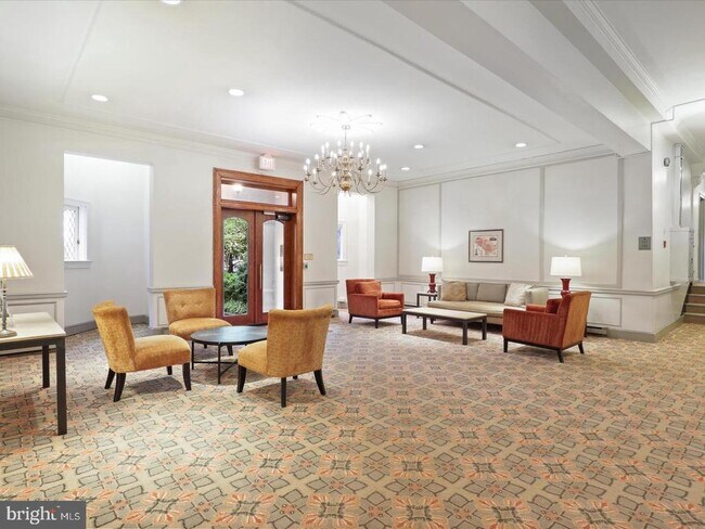 3051 Idaho Ave NW in Washington, DC - Building Photo - Building Photo