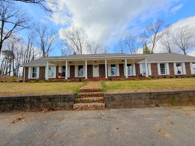 property at 2975 Hwy 119