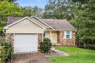 49 Oak Ridge Dr in Maumelle, AR - Building Photo - Building Photo