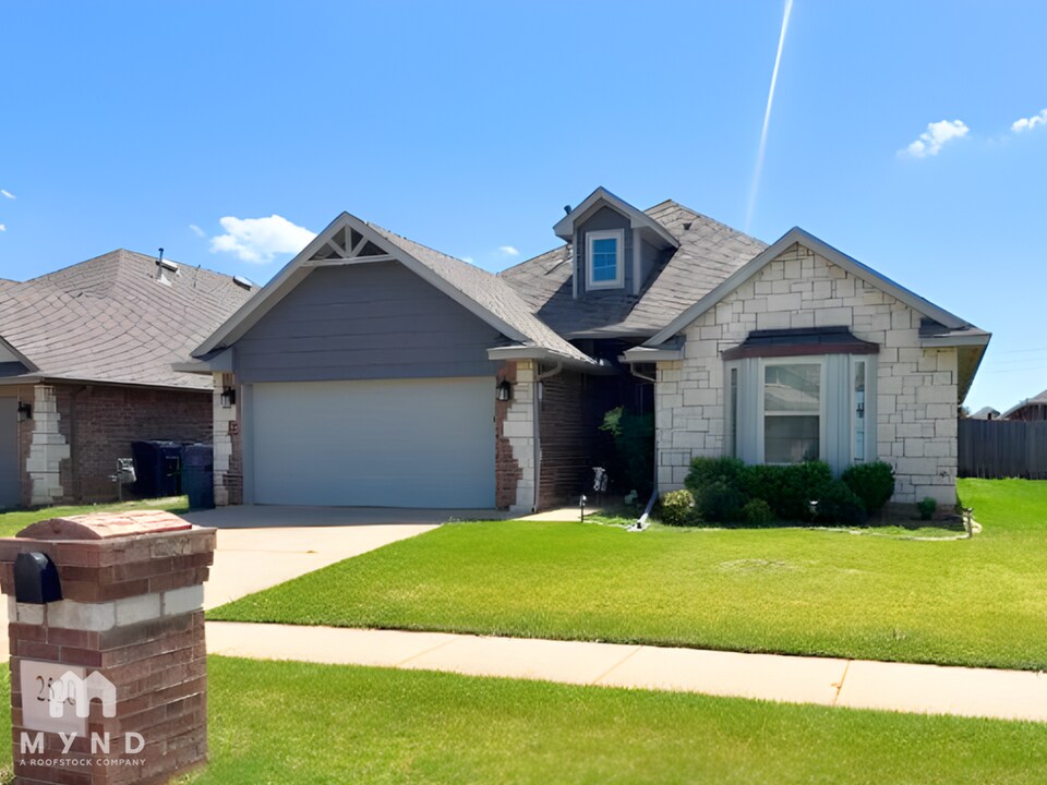 2520 NW 194th St in Edmond, OK - Foto de edificio
