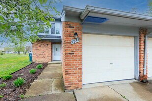 5842 Niles St in Troy, MI - Building Photo