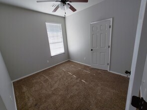 1852 Cypress Ln in El Reno, OK - Building Photo - Building Photo