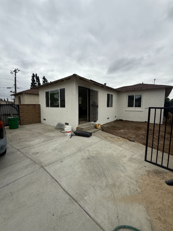 property at 10920 Lillian Ln