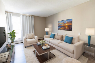 Morros Manor in Calgary, AB - Building Photo - Building Photo