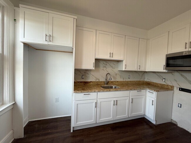 1403 8th St in North Bergen, NJ - Building Photo - Building Photo