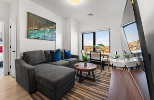 600 Broadway, Unit ID1240289P in Everett, MA - Building Photo